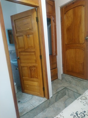 Quarto solteiro standard | 2 quartos, Wi-Fi de cortesia