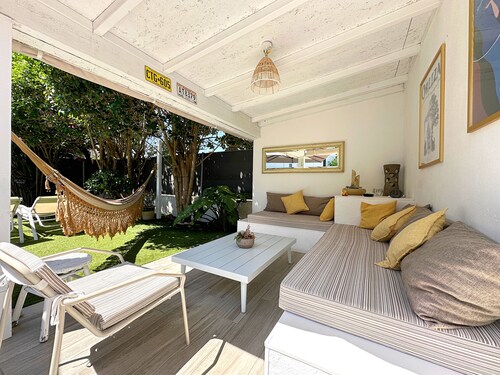 A little corner of paradise 100 m from the beach