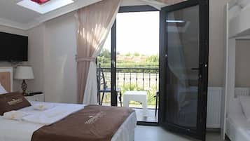 3 bedrooms, individually furnished, desk, laptop workspace