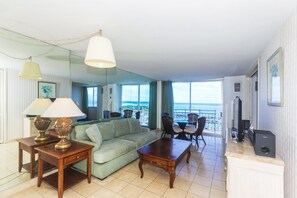 TV - Breathtaking Ocean Views, You'll Never Want To Leave Waikiki! (Honolulu)
