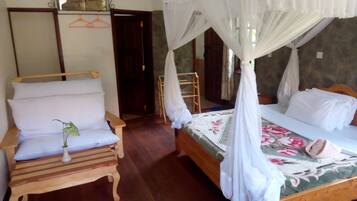 21 bedrooms, in-room safe, WiFi
