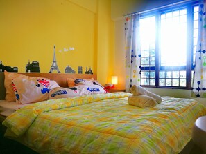3 bedrooms, iron/ironing board, WiFi, wheelchair access - Cozy Homestay in Bukit Jalil 10Pax (Bukit Jalil)