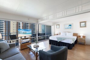 1 bedroom, iron/ironing board, free WiFi, bed sheets - Beautiful Lagoon View At The Ilikai Hotel!  One-bedroom Fully Re-Modeled Unit A++ (Honolulu)