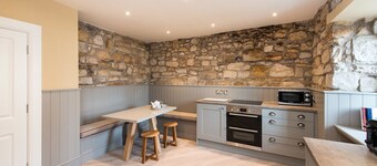 A beautifully renovated historic townhouse the sleeps 10 guests in 6 bedrooms