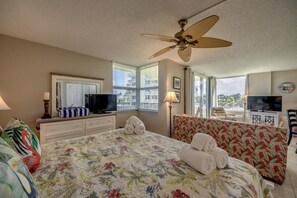 1 chambre, fer et planche à repasser, Wi-Fi gratuit, draps fournis