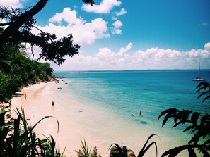 Beach nearby, white sand, 20 beach bars - Pousada Aquarela (Cairu)