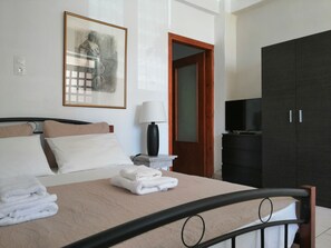 Apartment, 1 Bedroom | Premium bedding, individually decorated, individually furnished - Mini Suites (Chania)
