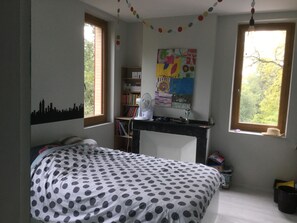 5 camere, ferro/asse da stiro, Wi-Fi, lenzuola