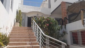 Exterior detail - PRETTY VILLA FEET IN WATER WELL FURNISHED (MOHAMMEDIA)