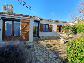Exterior detail - Comfortable, spacious house for 6 people, pets on request (L'Aiguillon-sur-Mer)