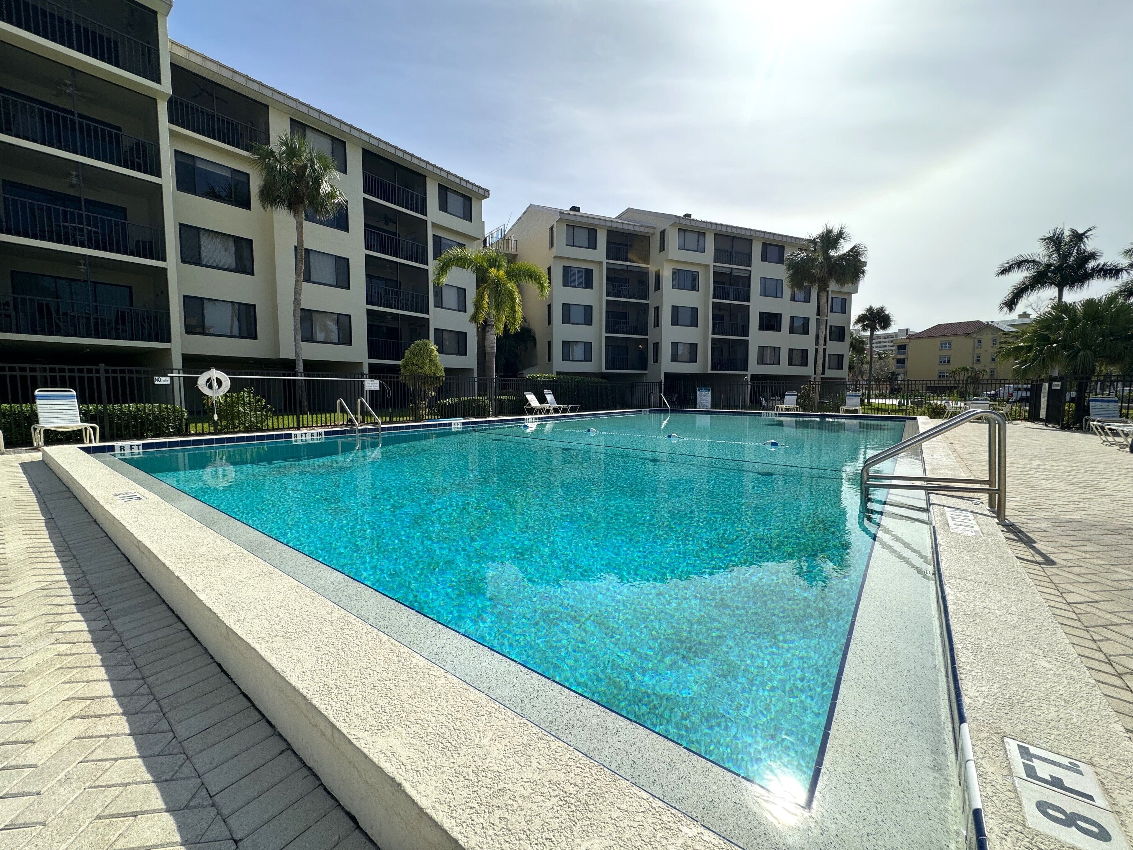 Santa Maria #106 - Homey 2 Level Beach Condo with Great Amenities! Small View