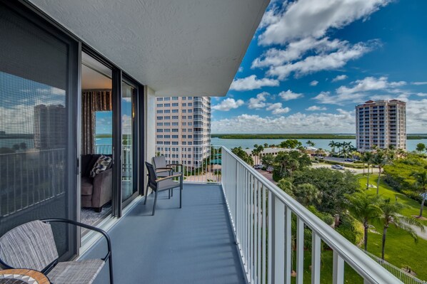 Property grounds - Lovers Key Beach Club #606 - Beautiful Condo Overlooking Estero Bay (Fort Myers Beach)