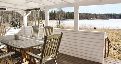 2 bedroom stunning home in Storfors