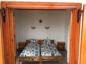 2 habitaciones, decoración personalizada y muebles diferentes 