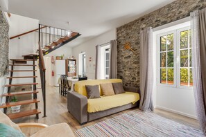 TV - A Casa D`Avó Celina (Funchal)