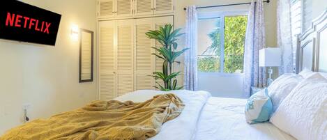 3 slaapkamers, een kluis op de kamer, een strijkplank/strijkijzer