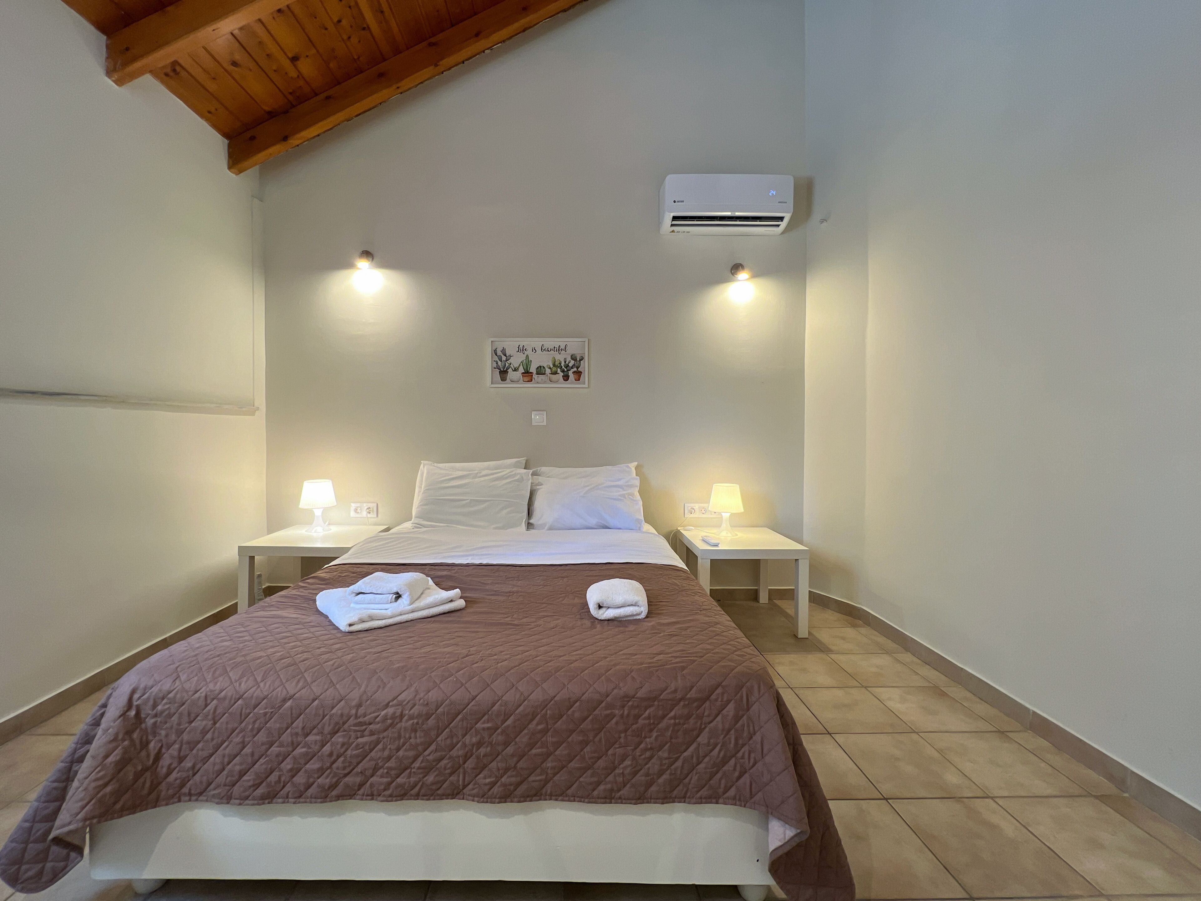 2 habitaciones y caja de seguridad en la habitación 