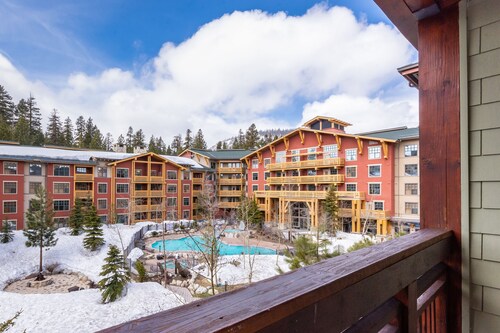 Village #3310 Lincoln House