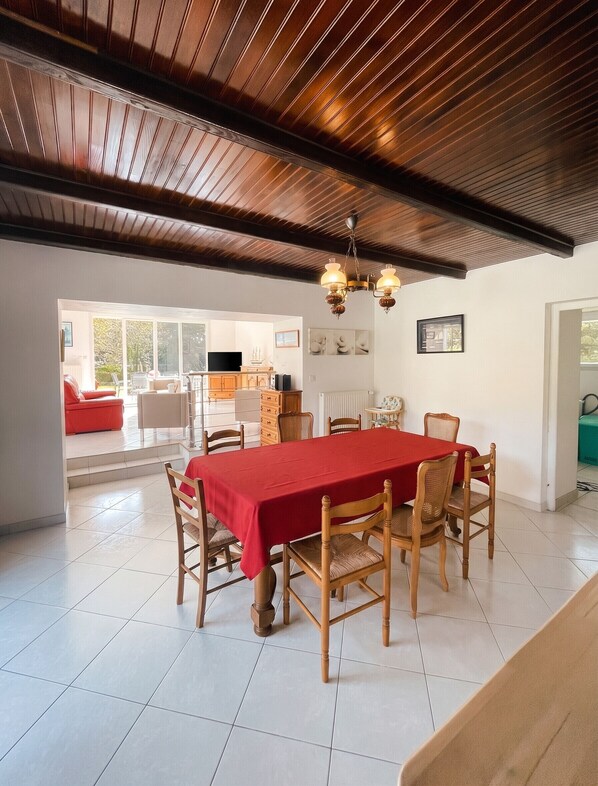 Dining - Homerez - House in Fouesnant (Fouesnant)