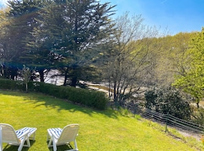 Property grounds - Homerez - House in Fouesnant (Fouesnant)