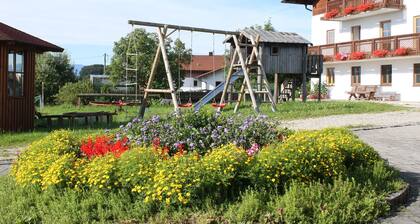Ferienwohnung Seeblick bis 2 Personen, Balkon, 30 qm