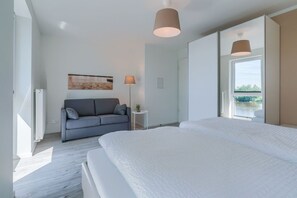 2 Schlafzimmer, Reisekinderbett, WLAN, Bettwäsche