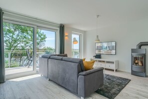 Flachbildfernseher, Kamin