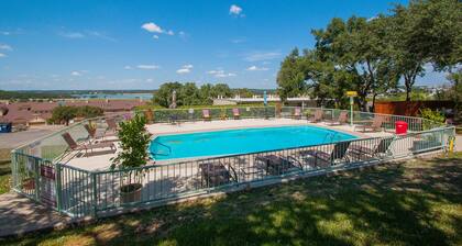 Texas Star Condo, Hill Country/Canyon Lake Retreat