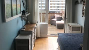 4 bedrooms, in-room safe, iron/ironing board, travel crib