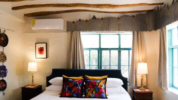 1 habitación, tabla de planchar con plancha, wifi y ropa de cama