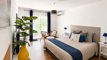 Deluxe Double Room (B)