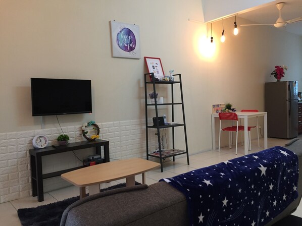 Living area - Utar Kampar Nice & Cozy 5-8 pax aircond Homestay (Kampar)
