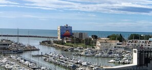 Marina - Studio cabin 4 beds, sea view: beach 5 min + parking + air conditioning (Mauguio)