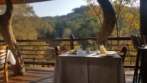 Breakfast area - Woodlands Game Lodge (Cullinan)