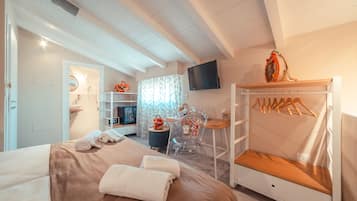 Quarto casal | 1 quarto, lençóis italianos Frette, roupas de cama premium