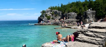 ★Sunset Lakehouse,Hot tub,Waterfront,Wifi,Canoes Kayaks★