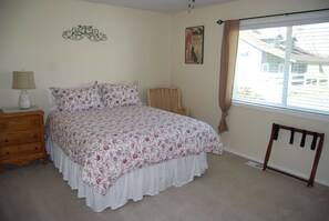 4 bedrooms, iron/ironing board, travel cot, free WiFi