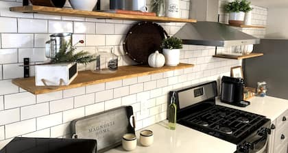 2 Schlafzimmer modernes rustikales Bauernhaus erwartet Sie!