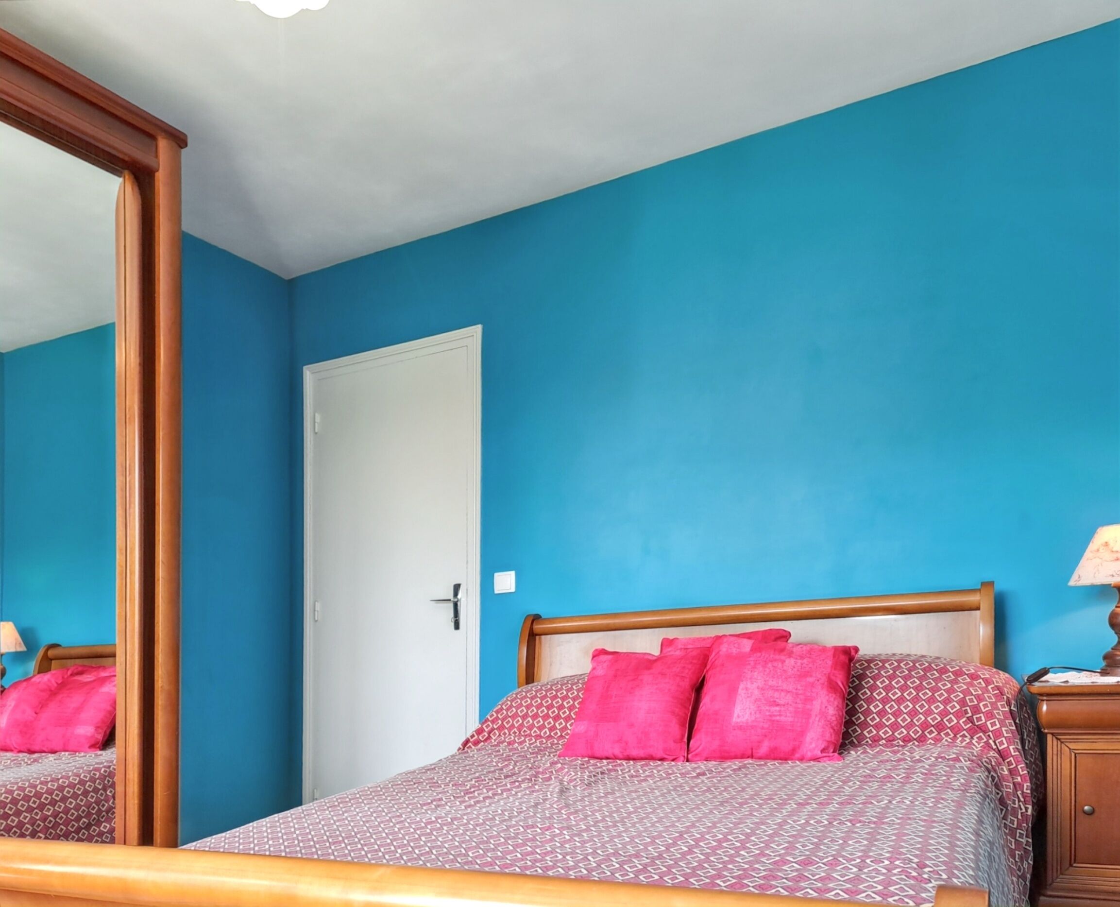 3 chambres, fer et planche à repasser, Wi-Fi gratuit
