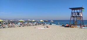 Beach - Bright apartment just a minute from the beach (Kos)