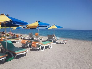 Beach - Bright apartment just a minute from the beach (Kos)
