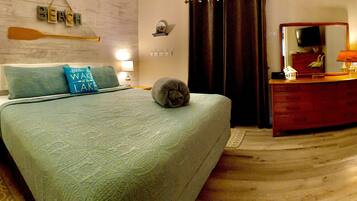 1 bedroom, iron/ironing board, WiFi, bed sheets
