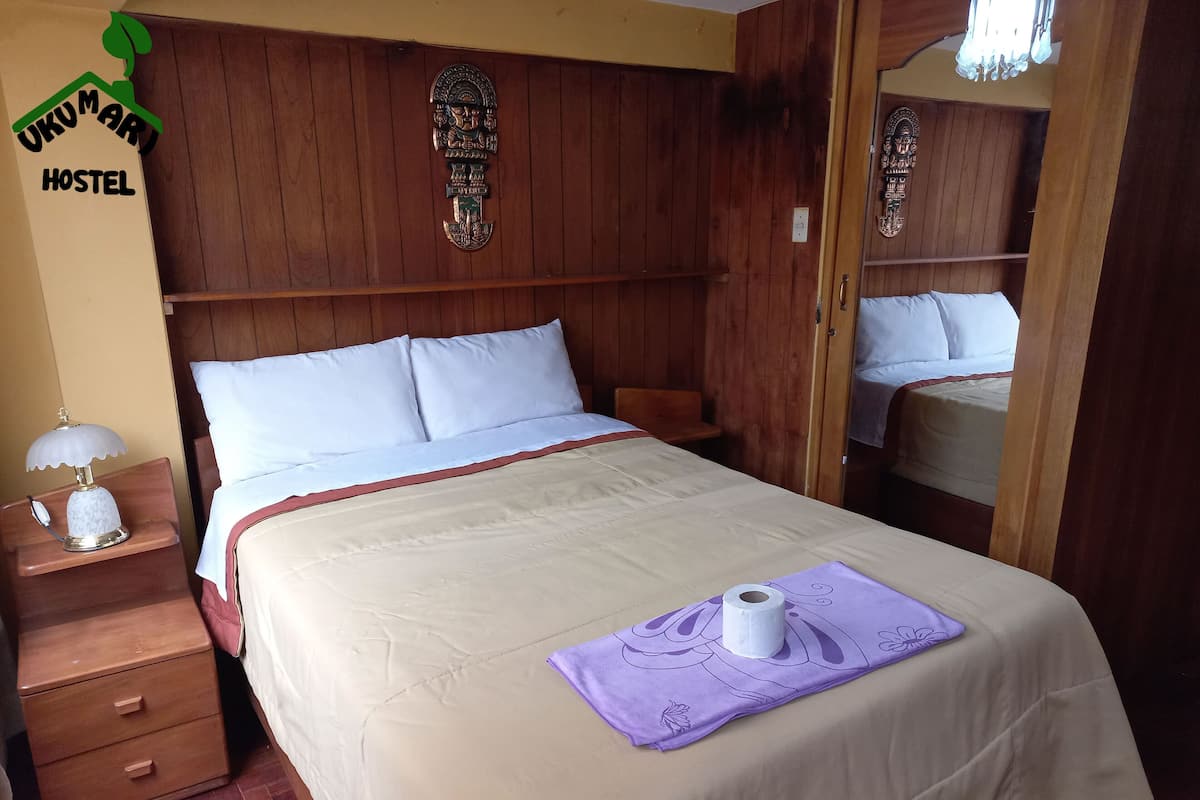Matrimonial Room, Private Bathroom | Blackout drapes, free WiFi