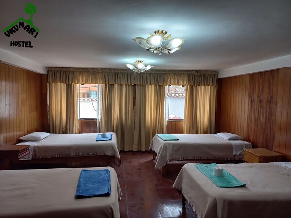 Verdunkelungsvorhänge, kostenloses WLAN