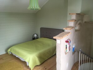 2 bedrooms