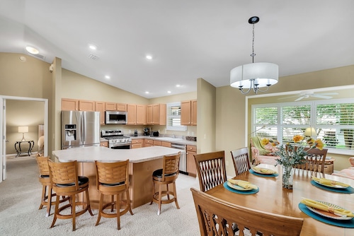 Elää kuin kylä. Juuri avattu talvelle 2020