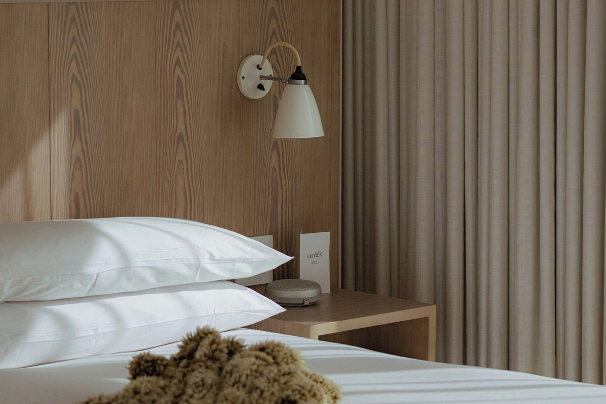Hypoallergeen beddengoed, pillowtop-bedden, een minibar