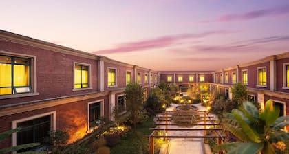 Ramada Plaza by Wyndham Anshun