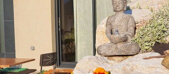 Quiet studio with garden and mountain views - Lake Annecy