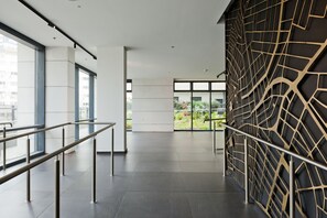 Interior - Superior & TLV Mall (Tel Aviv-Yafo)